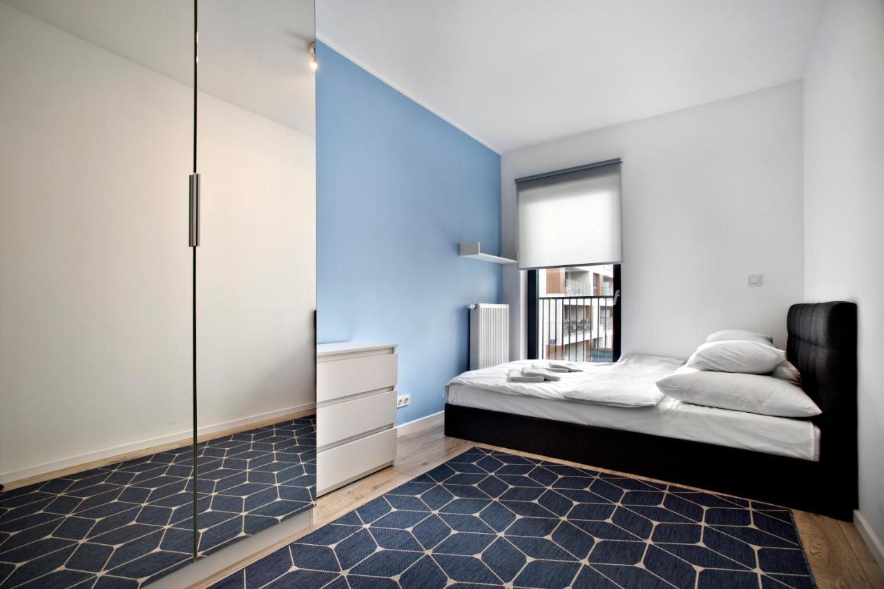 2 Bedrooms Przasnyska P&o Serviced Leilighet Warszawa