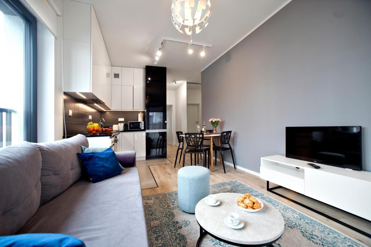 Leilighet 2 Bedrooms Przasnyska P&o Serviced Warszawa