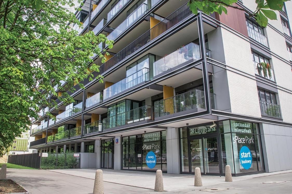 2 Bedrooms Przasnyska P&o Serviced Leilighet
