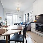 2 Bedrooms Przasnyska P&O Serviced Apartments